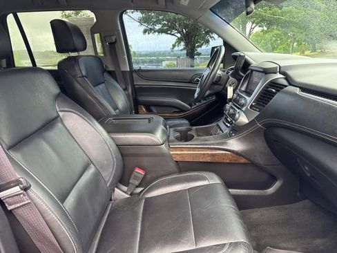 Used 2015 Chevrolet Tahoe LT AWD/4WD image 10