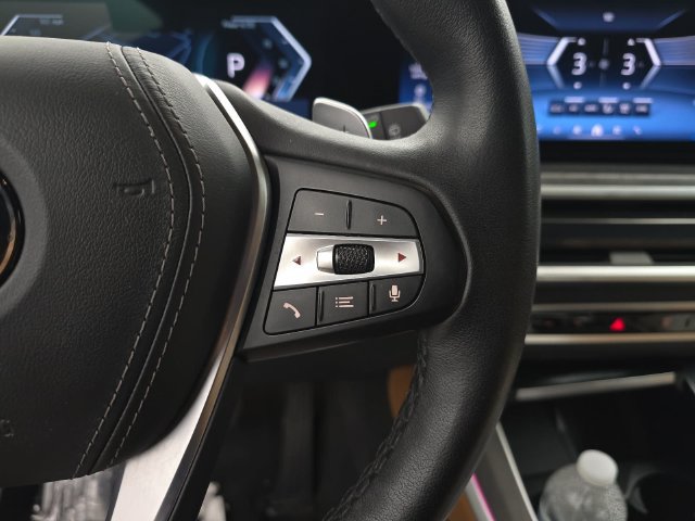 Used 2024 BMW X5 xDrive40i AWD/4WD image 16