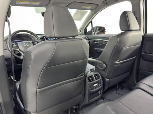 Used 2022 Honda Pilot Special Edition image 32