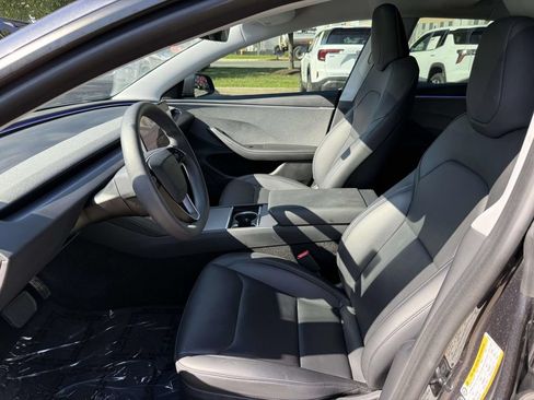 Used 2025 Tesla Model 3 Long Range RWD image 14