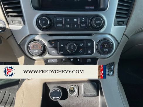 Used 2015 GMC Yukon XL SLT w/ Open Road Package AWD/4WD image 20