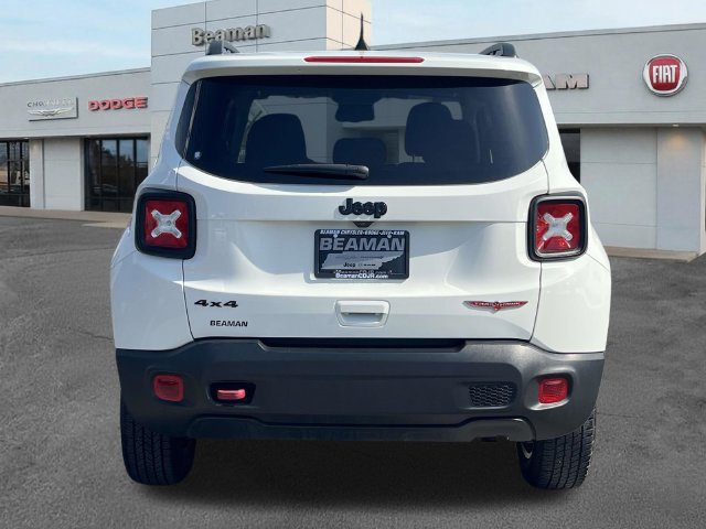 Used 2023 Jeep Renegade Trailhawk AWD/4WD image 6