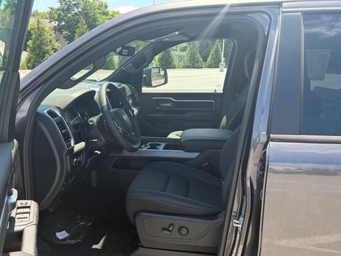 New 2026 RAM 1500 Big Horn AWD/4WD image 15