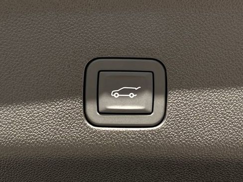 Certified 2026 Cadillac Escalade V w/ LPO, ONYX Package image 35