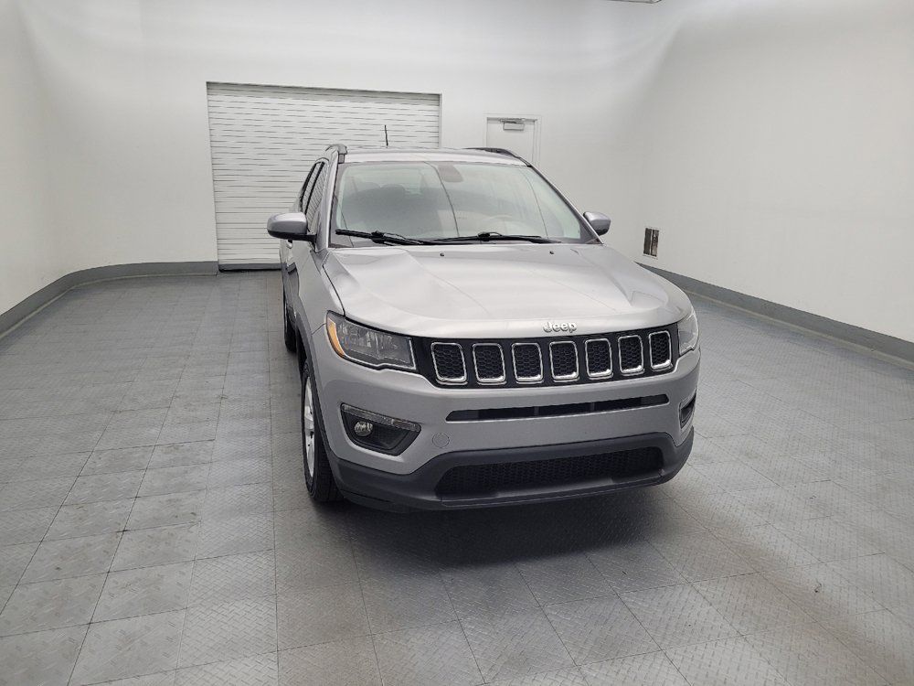 Used 2020 Jeep Compass Latitude w/ Cold Weather Group AWD/4WD image 14