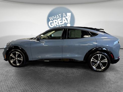 Used 2023 Ford Mustang Mach-E Premium AWD/4WD image 7