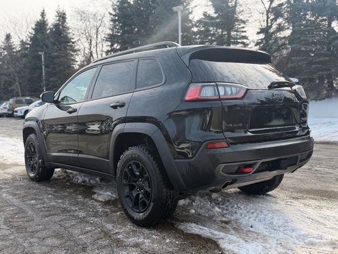 Used 2022 Jeep Cherokee Trailhawk w/ Premium Leather Package AWD/4WD image 4