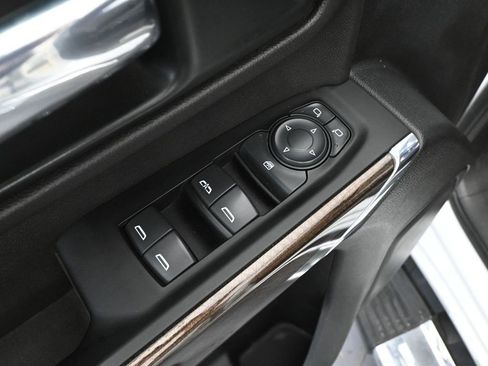 Used 2022 Chevrolet Silverado 2500 LT image 23