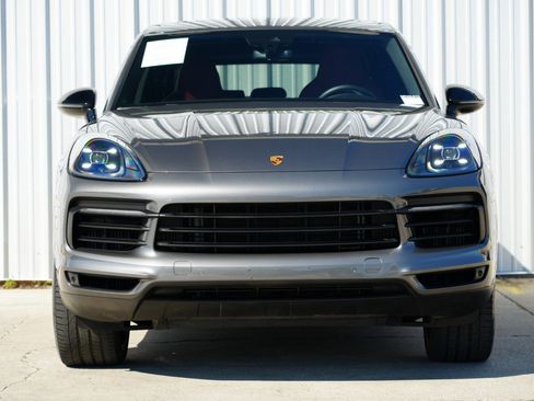 Used 2023 Porsche Cayenne AWD/4WD image 7