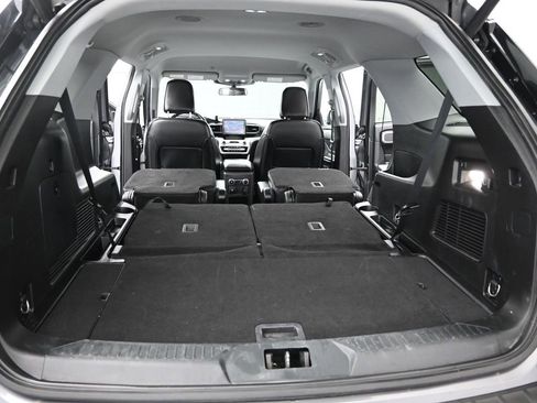 Certified 2021 Ford Explorer XLT image 23