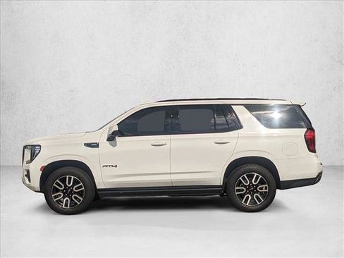 Used 2023 GMC Yukon AT4 w/ AT4 Premium Plus Package image 9
