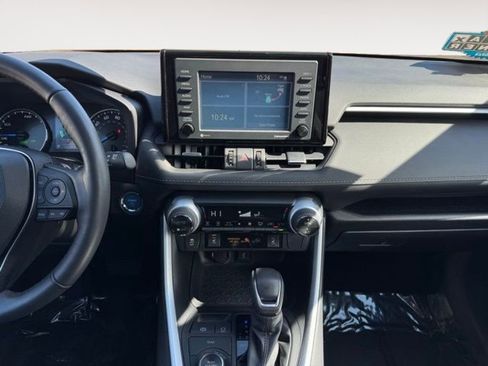 Certified 2022 Toyota RAV4 XLE Premium AWD/4WD image 2