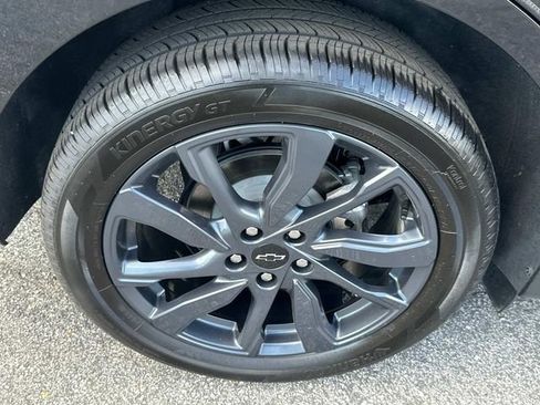 Used 2024 Chevrolet Equinox RS w/ LPO, Floor Liner Package image 12