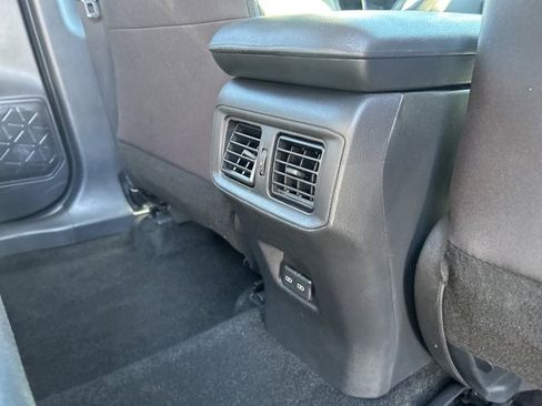 Used 2024 Toyota RAV4 XLE image 19