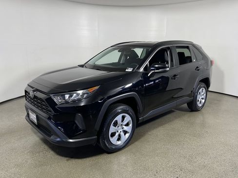 Certified 2021 Toyota RAV4 LE FWD image 7