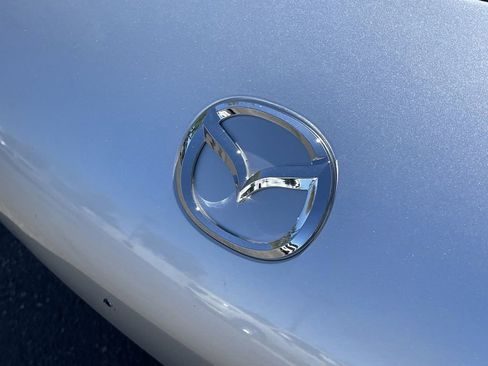 Used 2006 MAZDA MX-5 Miata Grand Touring w/ Premium Pkg image 30