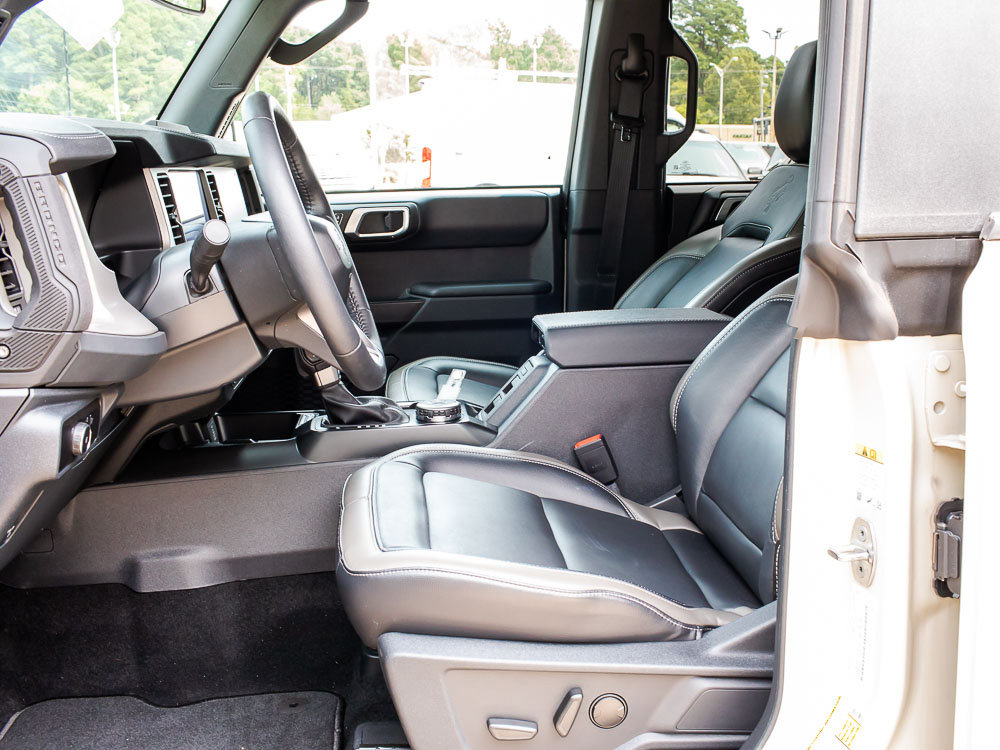 Used 2026 Ford Bronco Outer Banks AWD/4WD image 16
