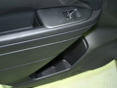 Used 2025 Subaru Forester Limited image 58