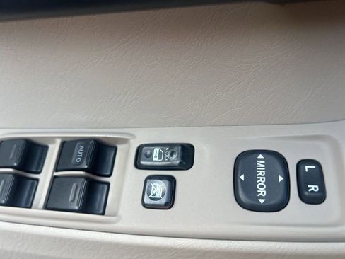 Used 2008 Toyota 4Runner Sport image 26