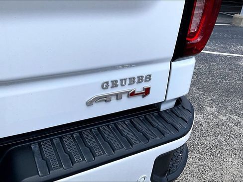 Used 2024 GMC Sierra 1500 AT4 w/ Technology Package AWD/4WD image 42