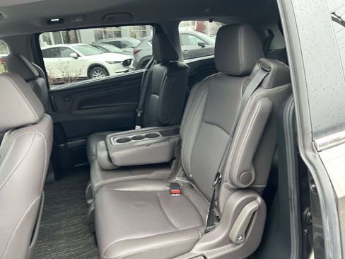 Used 2023 Honda Odyssey EX-L image 24