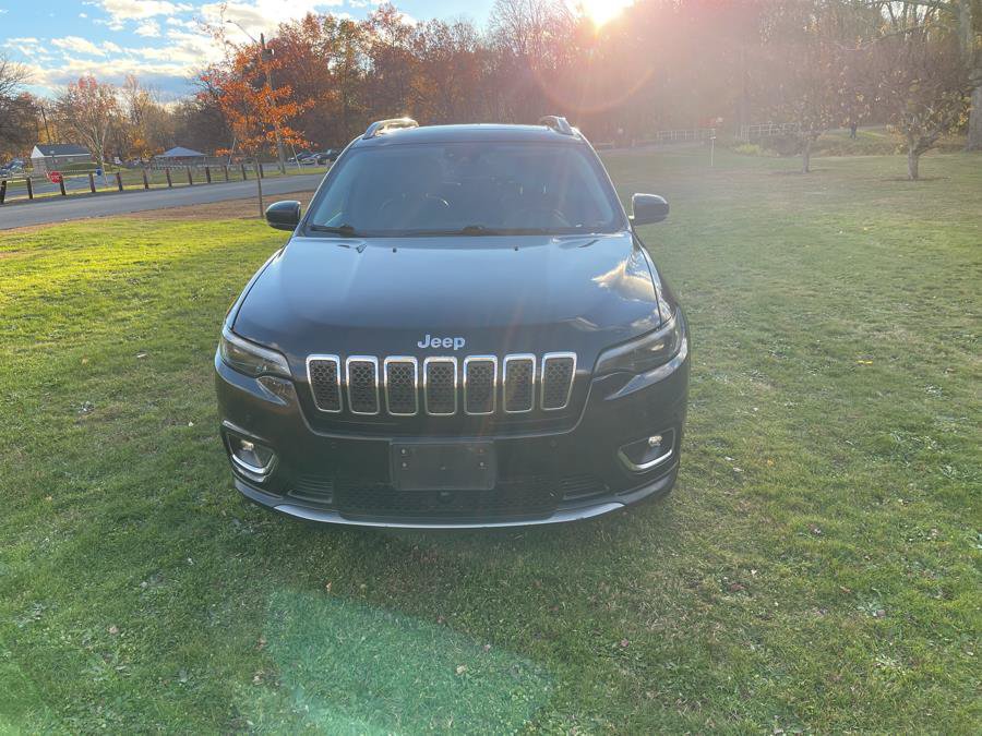 Used 2019 Jeep Cherokee Limited w/ Luxury Group AWD/4WD image 19