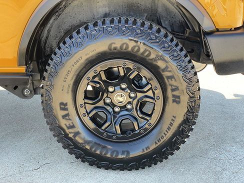 Used 2022 Ford Bronco Wildtrak image 46