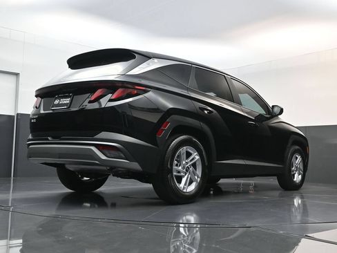 Certified 2026 Hyundai Tucson SE FWD image 23