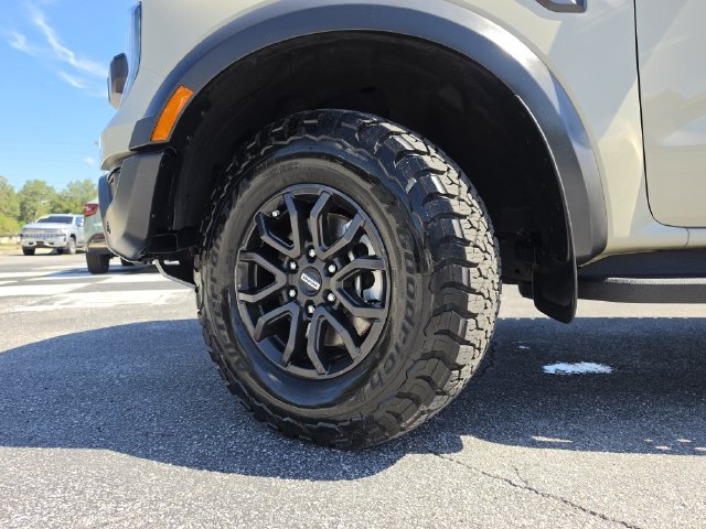 Used 2025 Ford Ranger Raptor AWD/4WD image 39