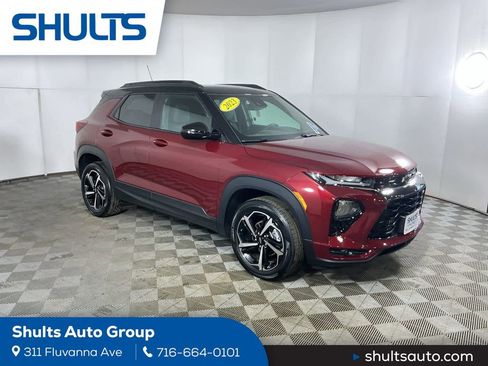 Used 2023 Chevrolet TrailBlazer RS w/ Convenience Package image 1