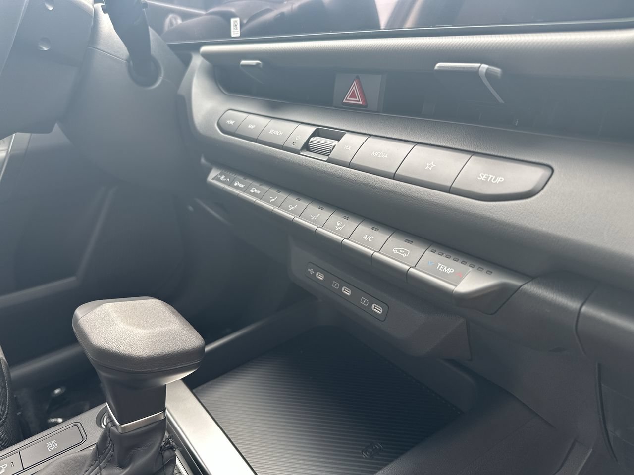 New 2027 Kia Seltos LX AWD/4WD image 15