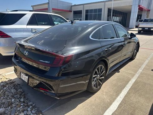 Used 2023 Hyundai Sonata Limited FWD image 2
