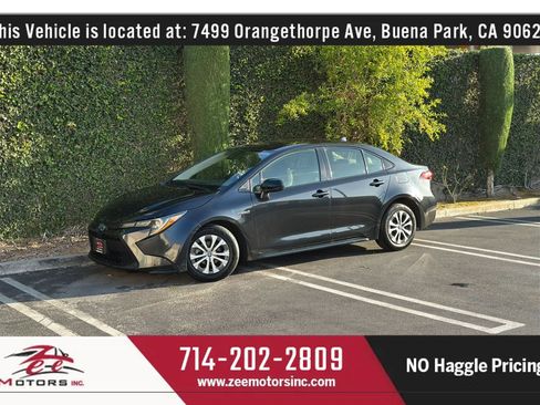 Used 2021 Toyota Corolla LE FWD image 14