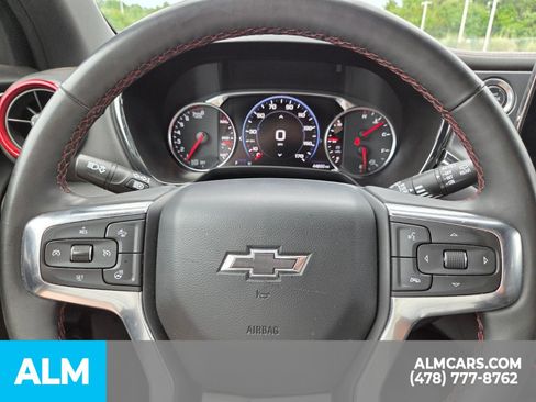Used 2025 Chevrolet Blazer RS FWD image 34