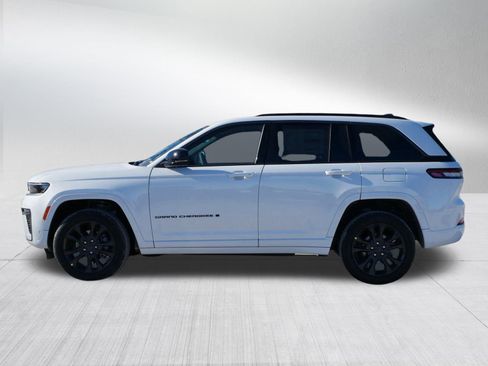 New 2026 Jeep Grand Cherokee Limited Reserve image 4