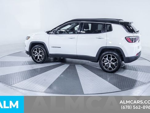 Used 2025 Jeep Compass Limited AWD/4WD image 5