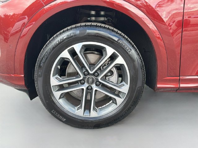 Used 2025 Audi Q5 Premium AWD/4WD image 40
