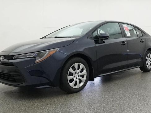New 2026 Toyota Corolla LE FWD image 17