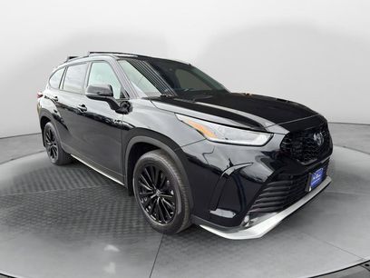 Used 2023 Toyota Highlander XSE