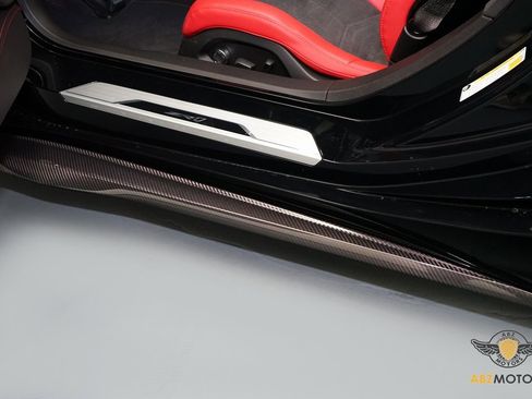 Used 2026 Chevrolet Corvette ZR1 w/ ZR1 Carbon Fiber Aero Package image 11