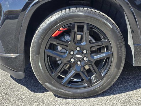 Used 2020 Chevrolet Traverse Premier w/ Redline Edition FWD image 11