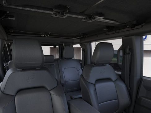 New 2026 Ford Bronco Badlands AWD/4WD image 13