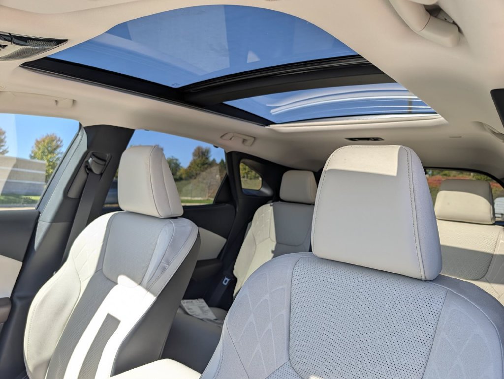 New 2026 Lexus RX 350 AWD w/ Convenience Package image 16