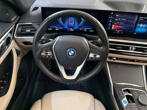 Certified 2023 BMW i4 eDrive35 RWD image 28