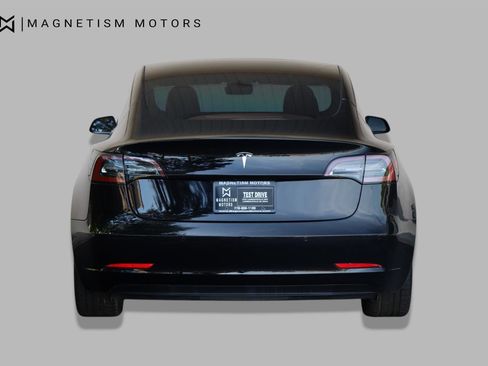 Used 2021 Tesla Model 3 Standard Range Plus RWD image 8