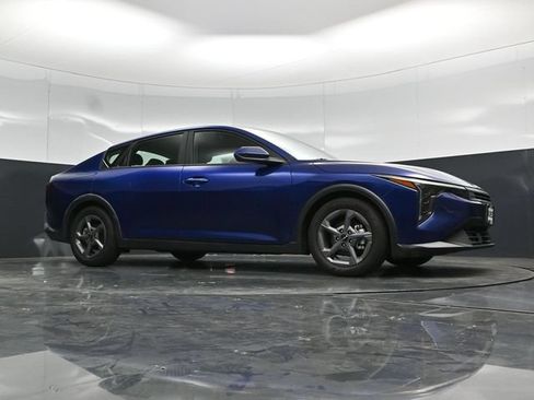 Used 2025 Kia K4 FWD image 52