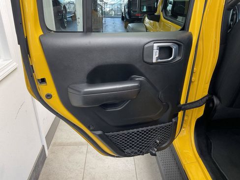 Used 2021 Jeep Wrangler Unlimited Sport AWD/4WD image 11