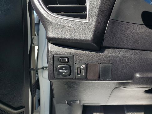 Used 2016 Toyota Corolla S image 13