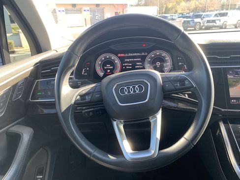 Used 2022 Audi Q7 Premium Plus image 18