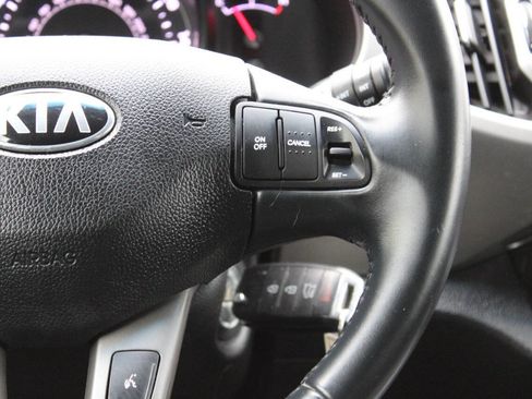 Used 2014 Kia Sportage EX image 38